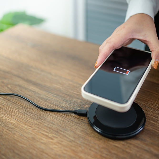 The Pros and Cons of Wireless Charging Technology